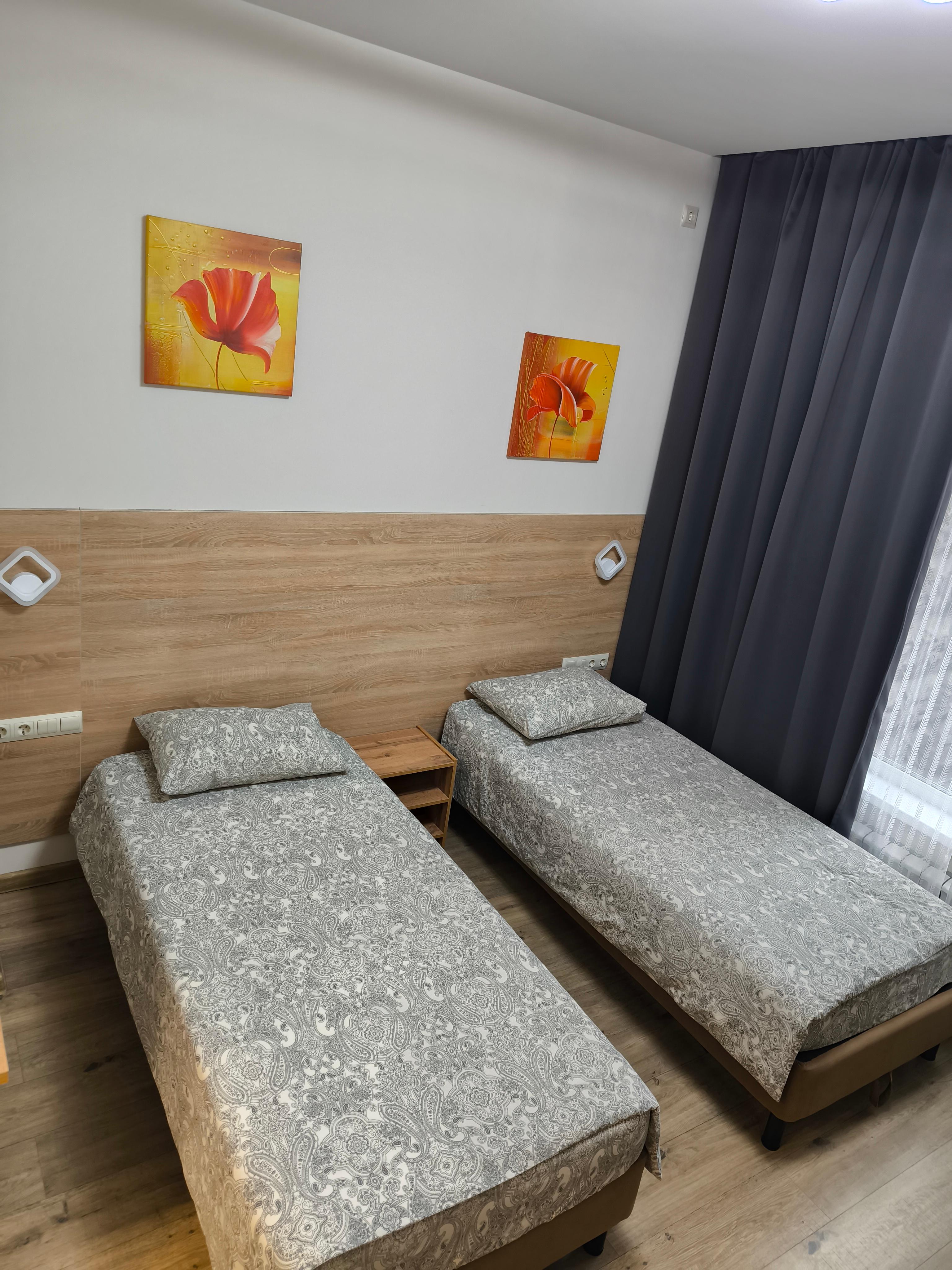 Номер №7 Двухместный с одной (180см) или двумя кроватями (90+90см)