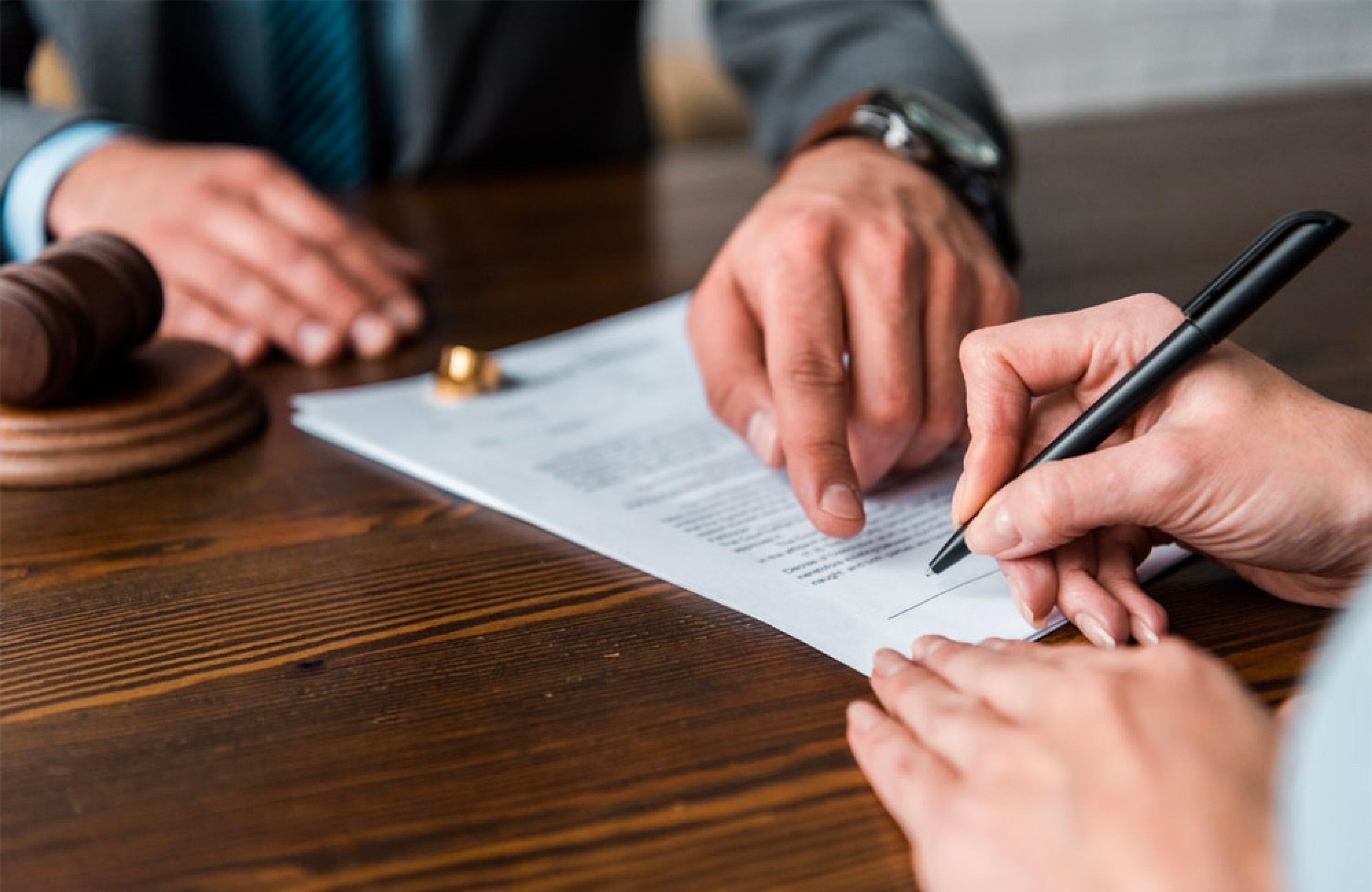 Составление исковых заявлений, жалоб, договоров