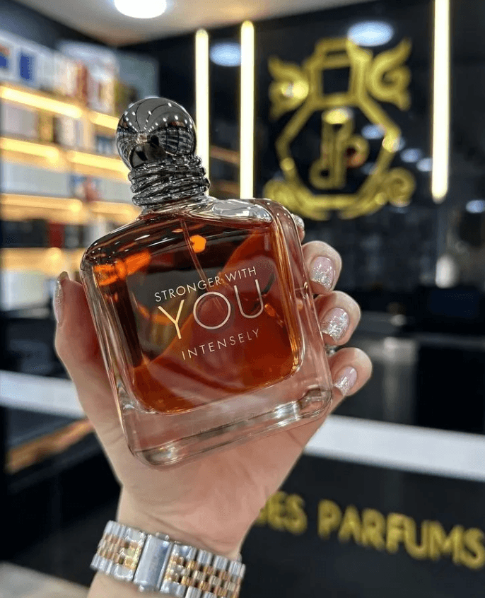 Парфюмерная вода Emporio Armani Stronger With You Intensely 100 мл