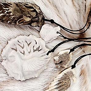 ПОДВЕСКА РЕЗНАЯ (рог марала)